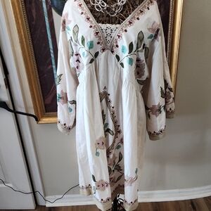 Soft Surroundings New Embroidered V-Neck Dress